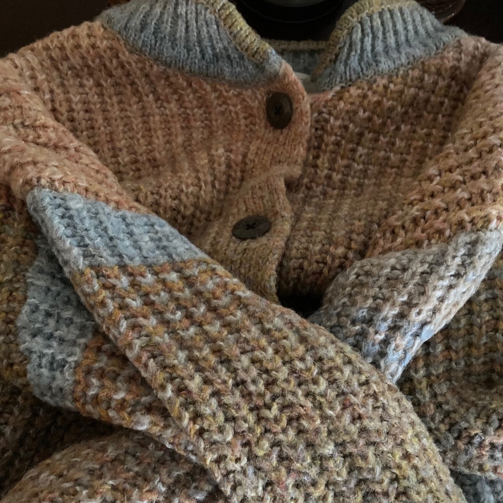 Universal Thread Sweater - image 4